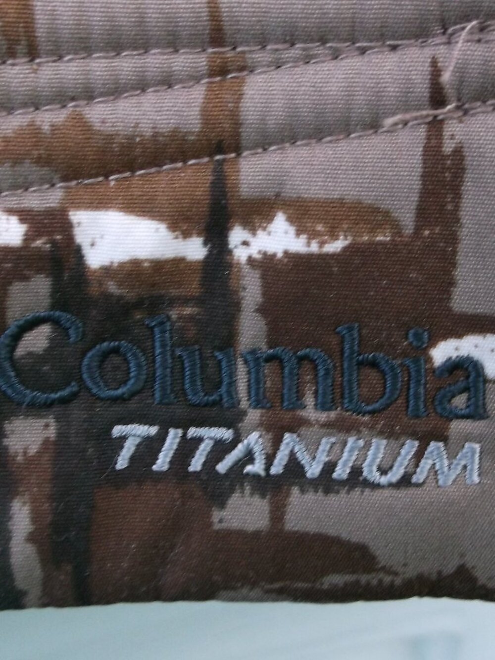 Columbia Titanium Reversible Hooded Jacket Women’s M – Like New - Picture 7 of 7